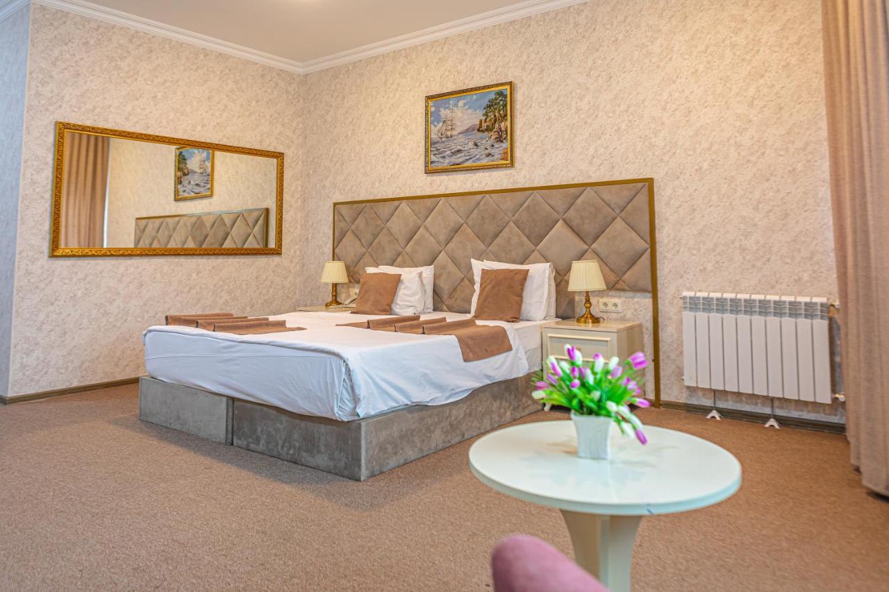 Salam Baku Hotel ภายนอก รูปภาพ