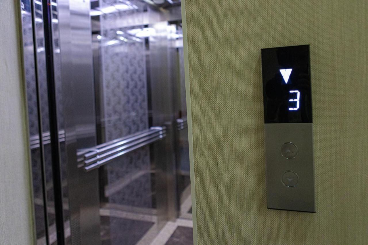 Salam Baku Hotel ภายนอก รูปภาพ