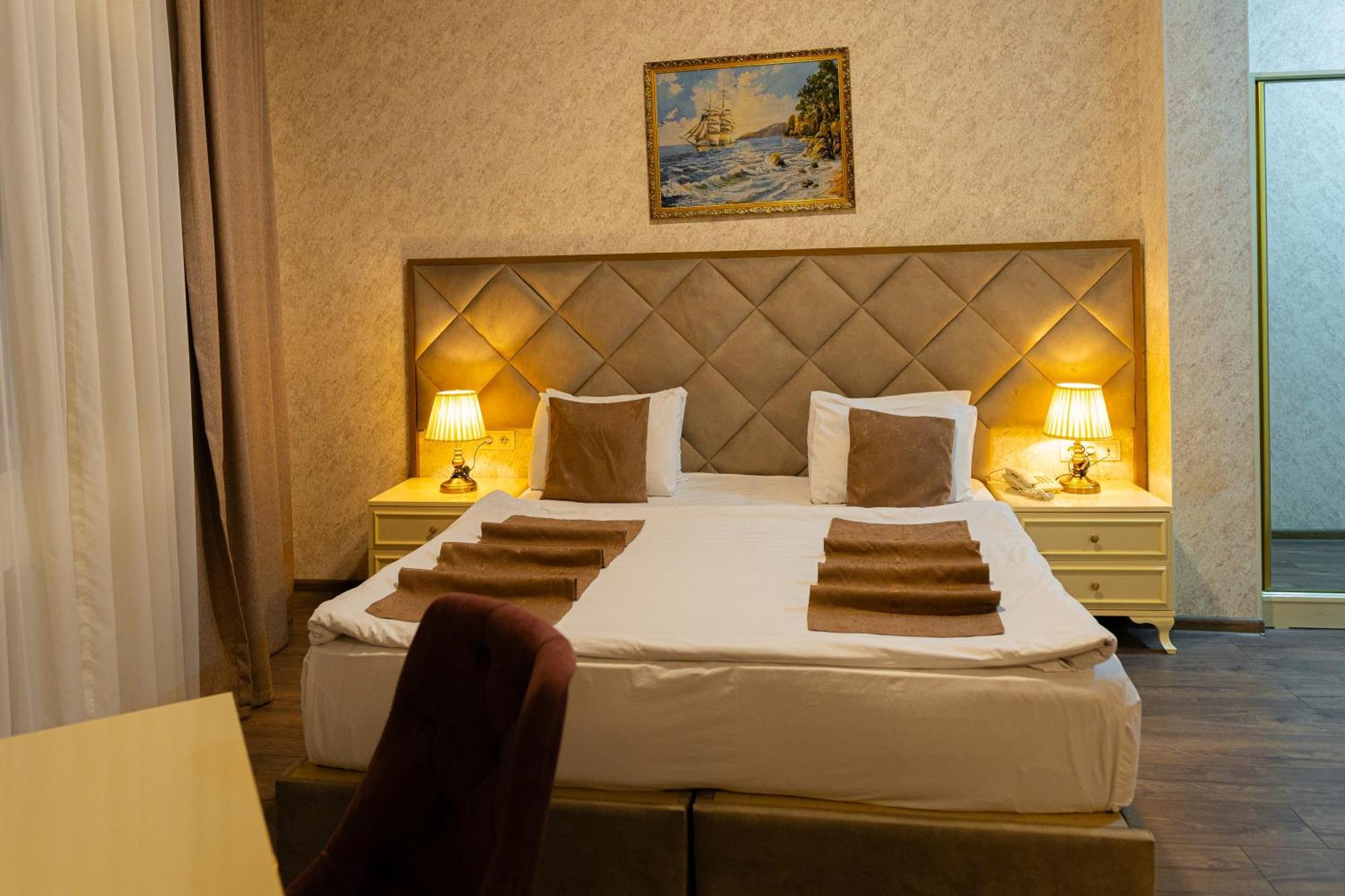 Salam Baku Hotel ภายนอก รูปภาพ